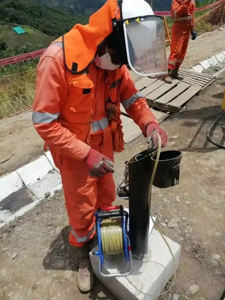 Ensaio CPT em Sobral: Perfis de Resistência do Solo com Cone Penetration Test